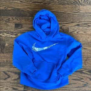 Nike little boys size 5 hooded sweatshirt